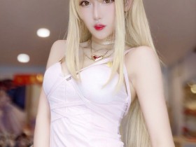 腐团儿的锁骨异于常人, 腿白到发光, 网友: 真有特色